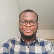 Bernard Ekumah, portrait photo.